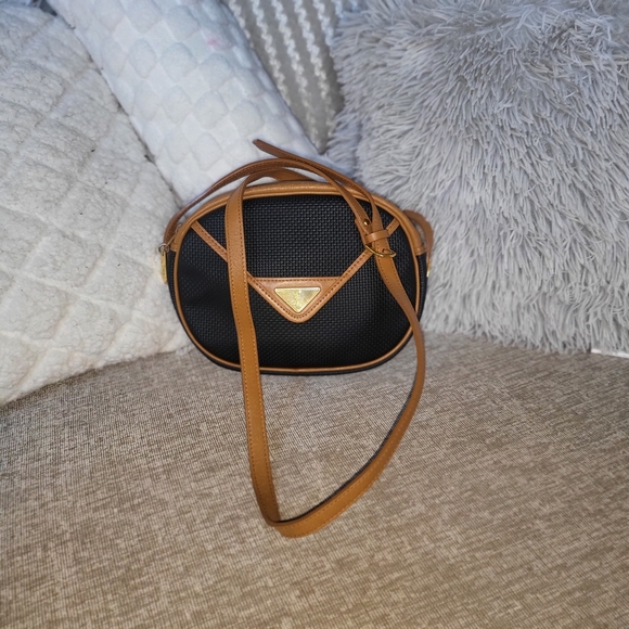 Yves Saint Laurent Black and Tan Crossbody Bag - Picture 1 of 8